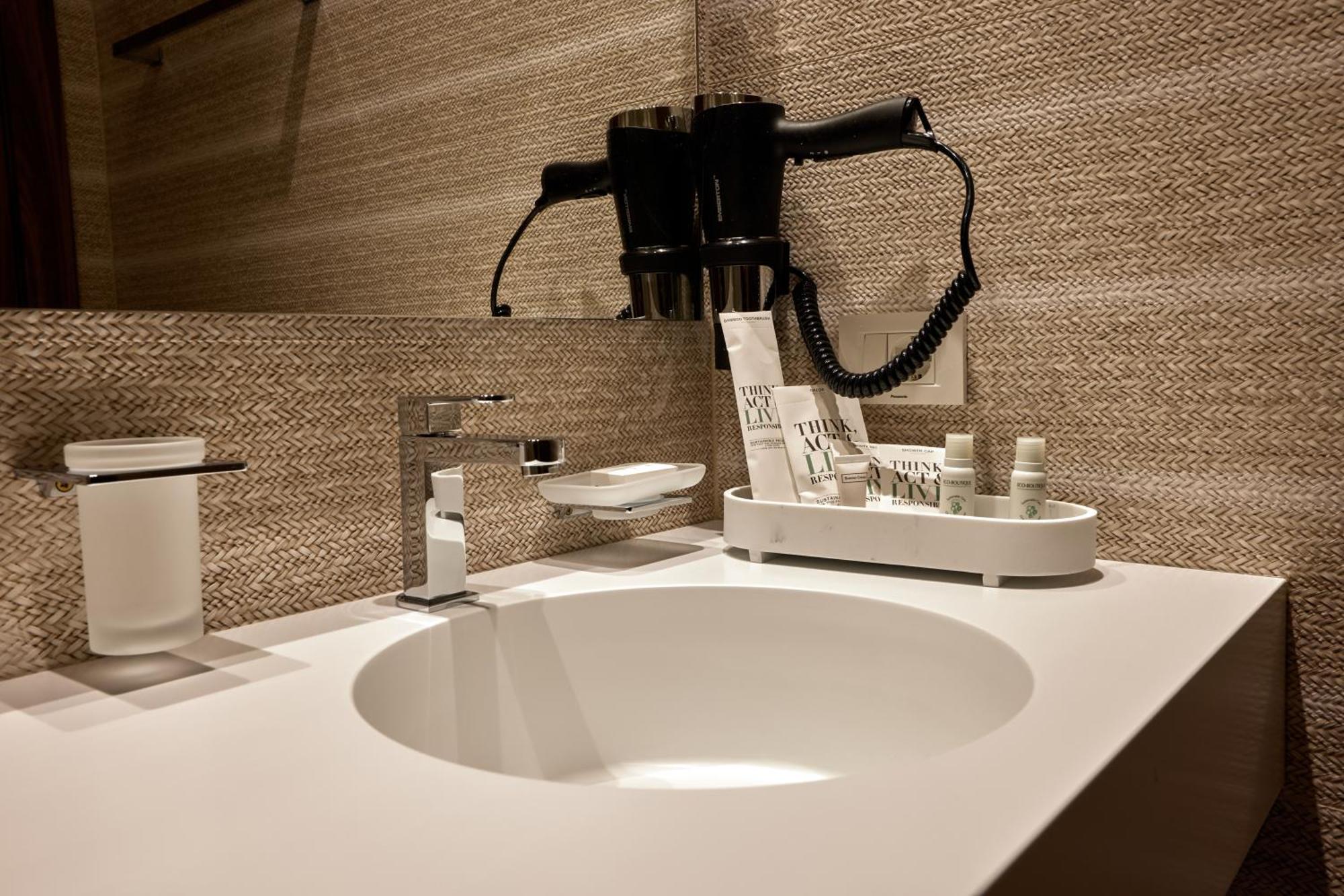 Valis Luxury Hotel Vlorë Habitación foto
